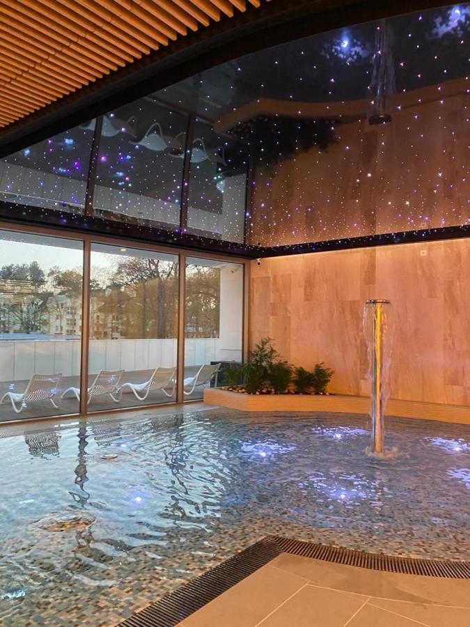 Wave De Luxe Studio Resort&Spa 755B - Sea View 미엥지즈드로예 외부 사진
