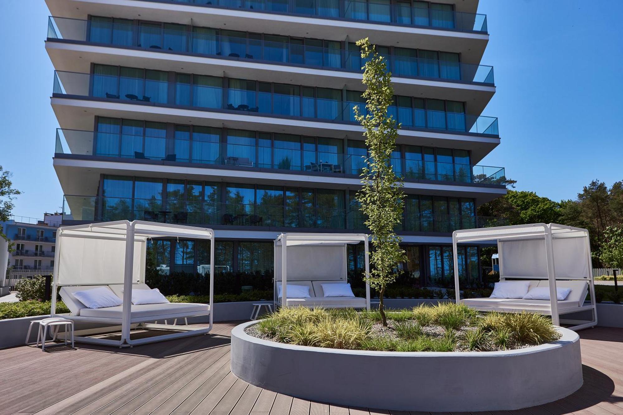 Wave De Luxe Studio Resort&Spa 755B - Sea View 미엥지즈드로예 외부 사진