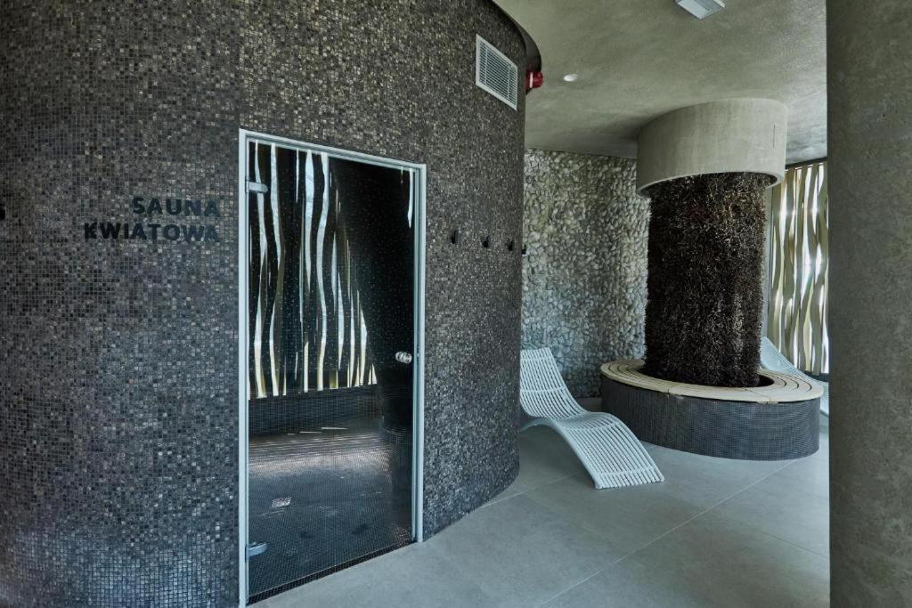 Wave De Luxe Studio Resort&Spa 755B - Sea View 미엥지즈드로예 외부 사진