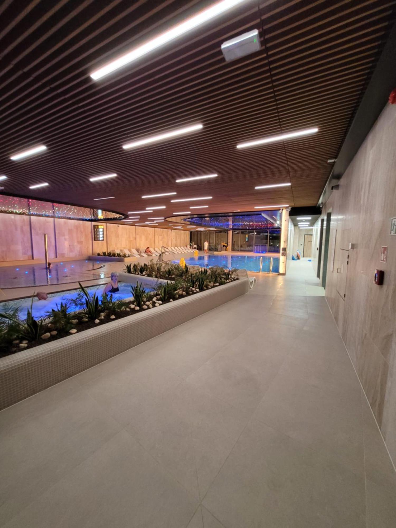 Wave De Luxe Studio Resort&Spa 755B - Sea View 미엥지즈드로예 외부 사진